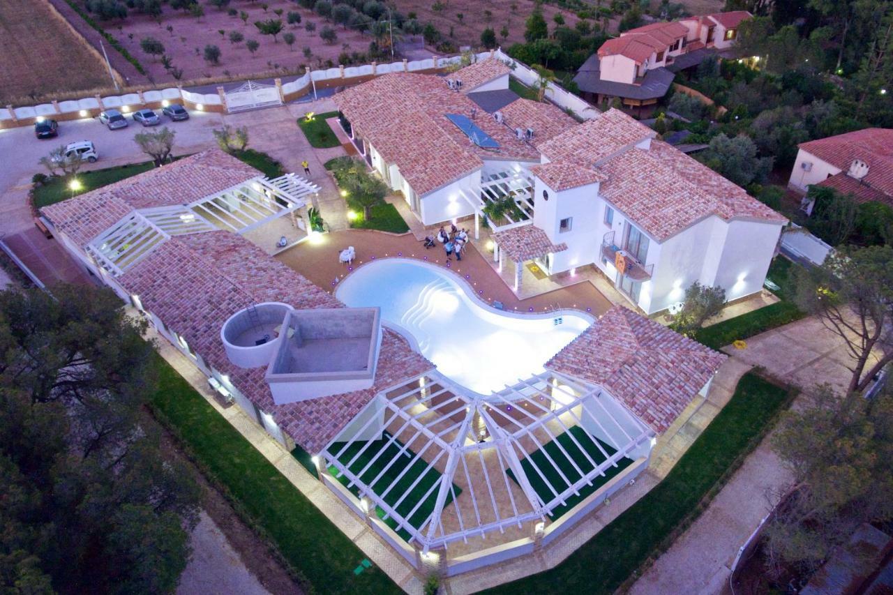 Eliantos Boutique Hotel & Spa Santa Margherita di Pula Eksteriør billede